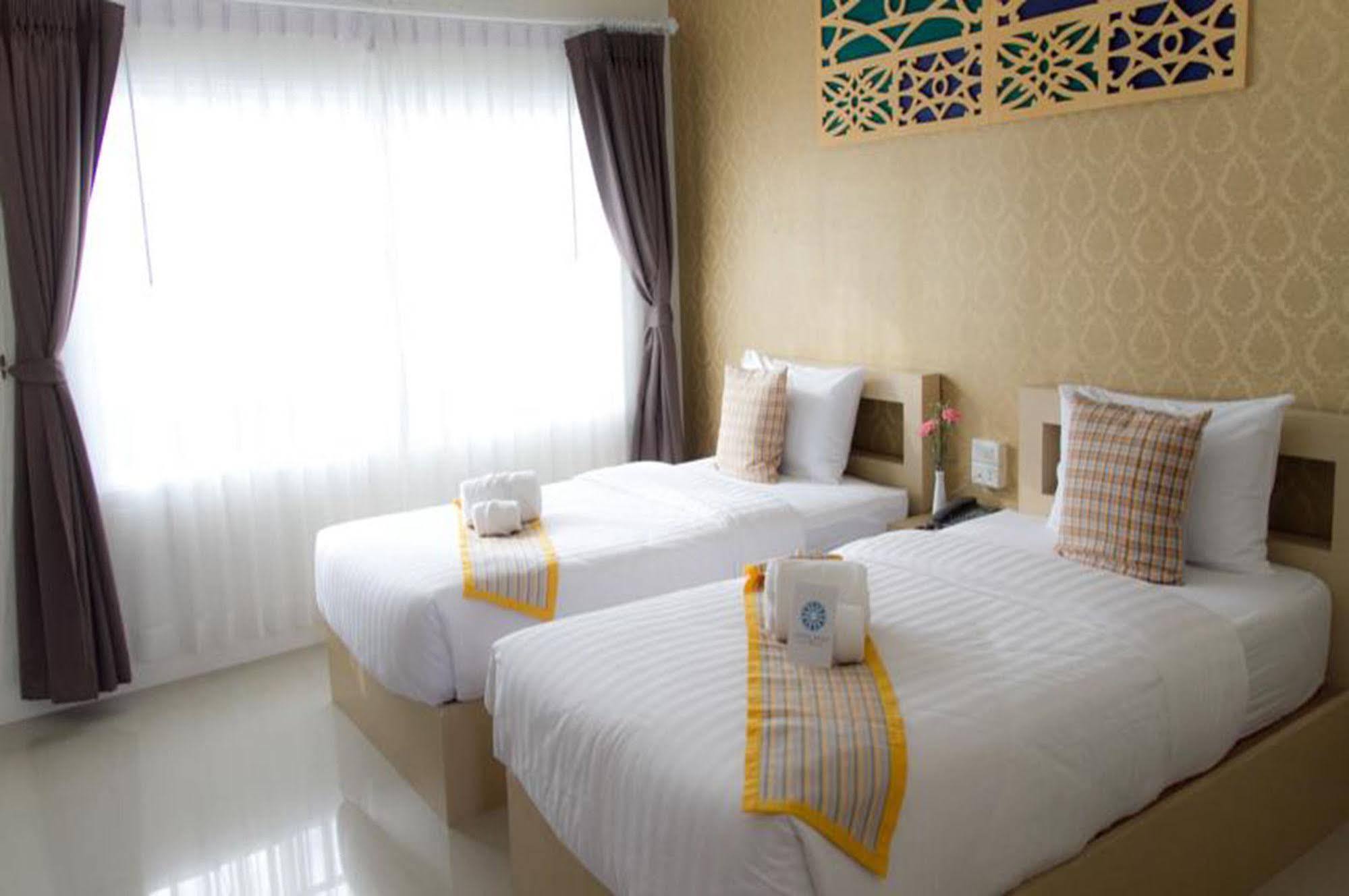 Crystal Nongkhai Hotel Nong Khai Exterior foto